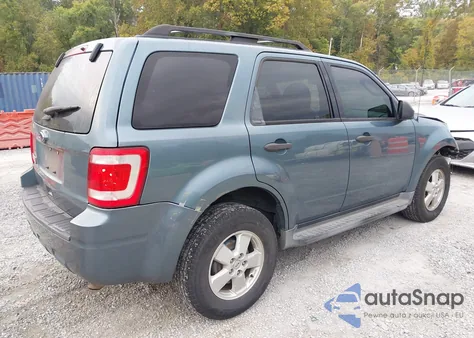 2011 Ford Escape Xlt z USA, uszkodzony, nr VIN 1FMCU9D7XBKC01825